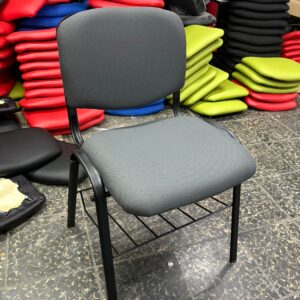 SILLA DE VISITA ISO CON PARRILLA